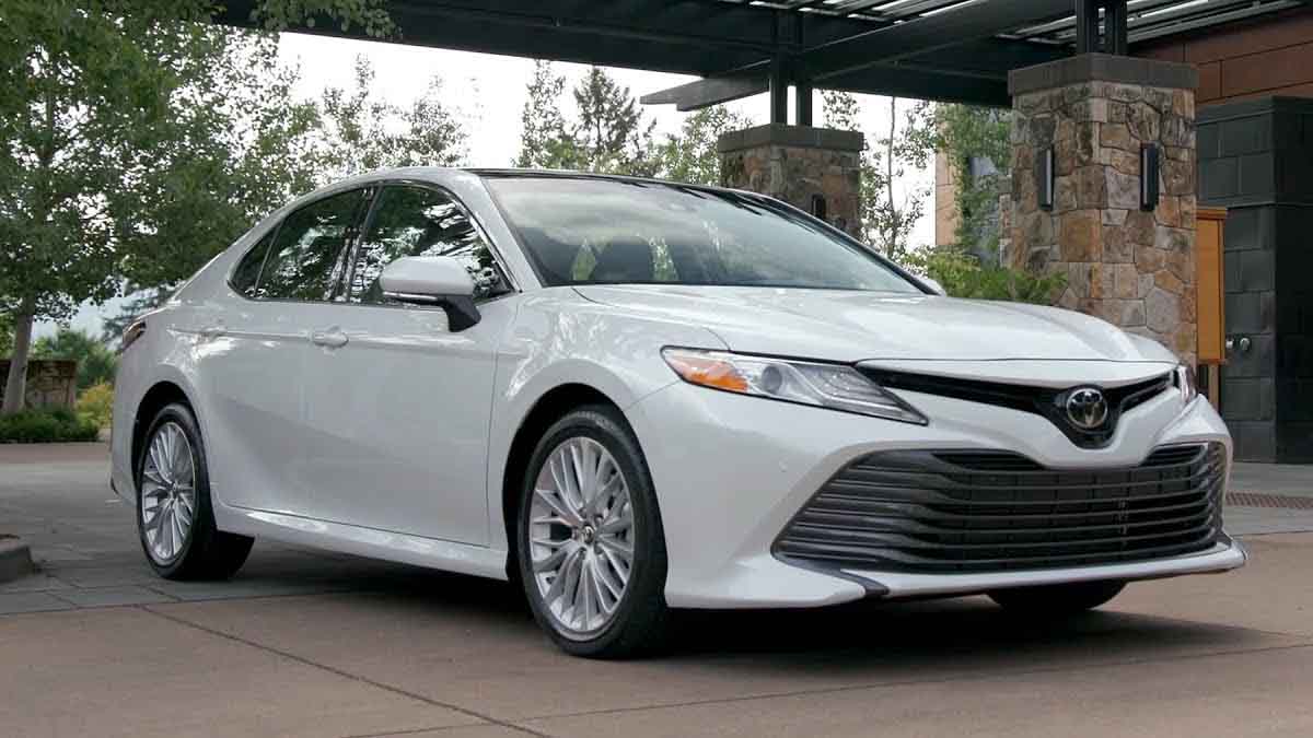 2018 toyota camry