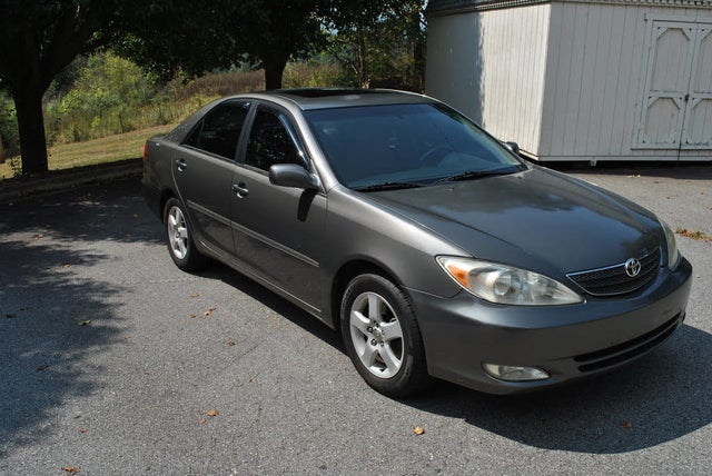 Toyota Camry 2004 - 'Big Daddy or Big for Nothing'