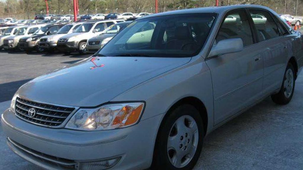 2004 Toyota Avalon