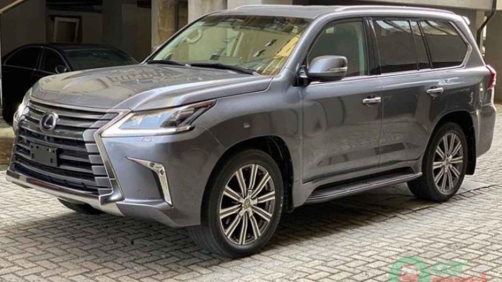 paul adefarasin Lexus LX570