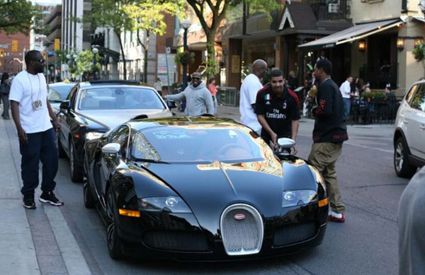 drake Bugatti Veyron Sang Noir 