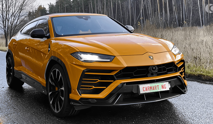 2022 Lamborghini Urus