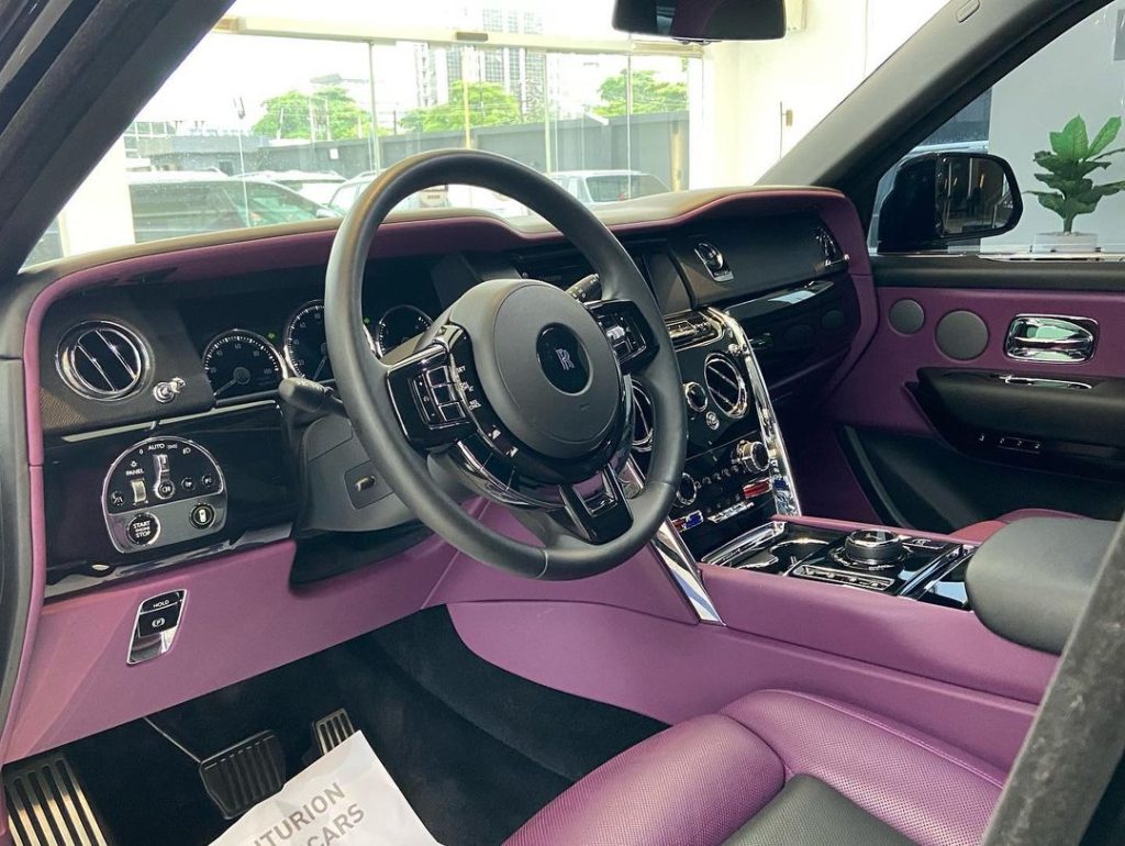 2022 Rolls Royce Cullinan Interior