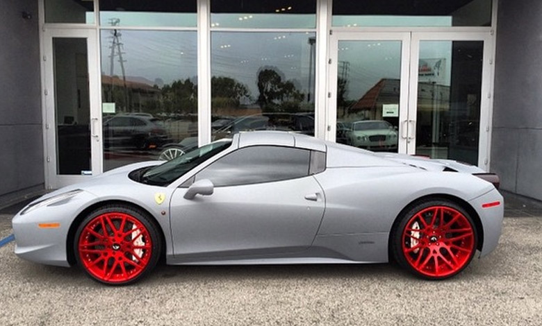 kylie jenner Ferrari 458 Spider