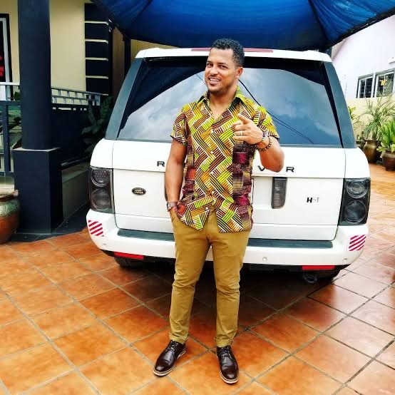 Van Vicker's Range Rover