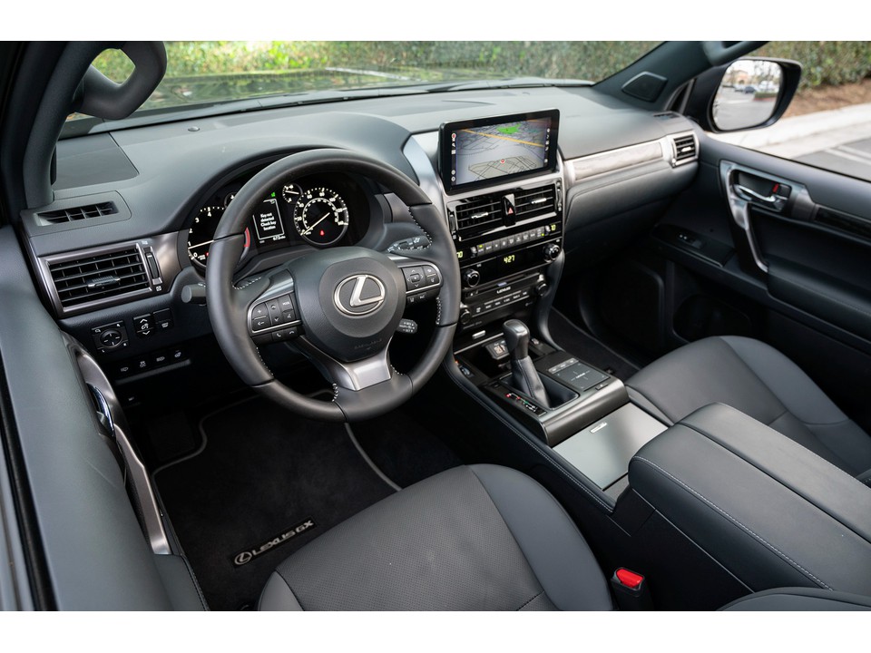 Interior of the Lexus GX 2022