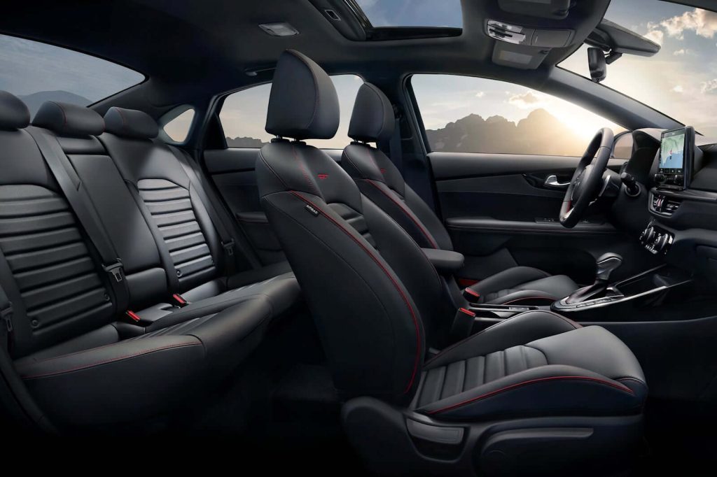 2023 kia forte interior