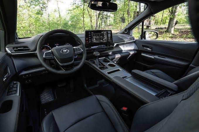 Front Interior of the 2023 Sienna