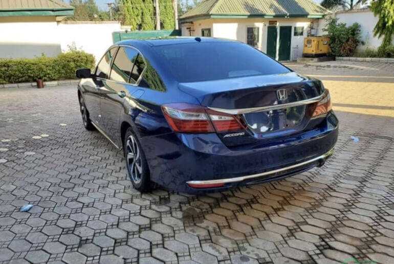 2017 Honda Accord back view