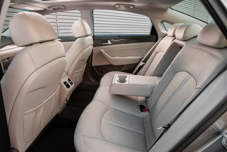 2019 Hyundai Sonata back seat