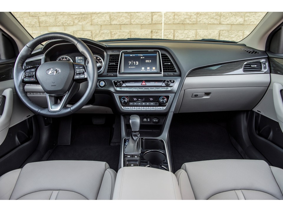 2019 Hyundai Sonata Interior