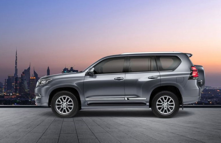 Side View Of The 2022 Toyota Prado