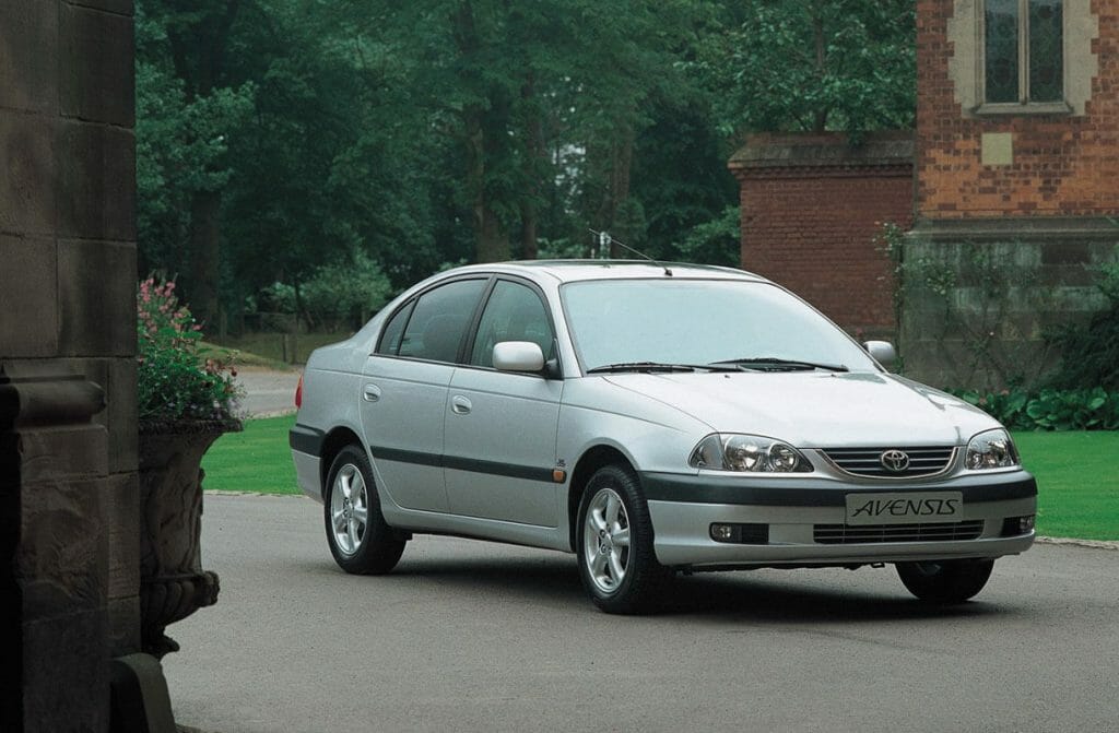 2002 Toyota Avensis