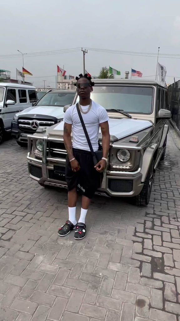 Rema buys A Mercedes Benz Gwagon