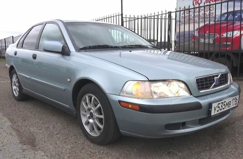 2003 Volvo S40