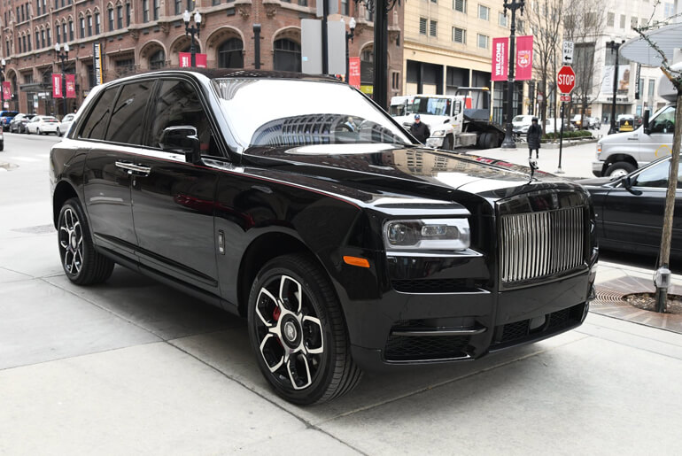 2022 rolls royce cullinan black badge