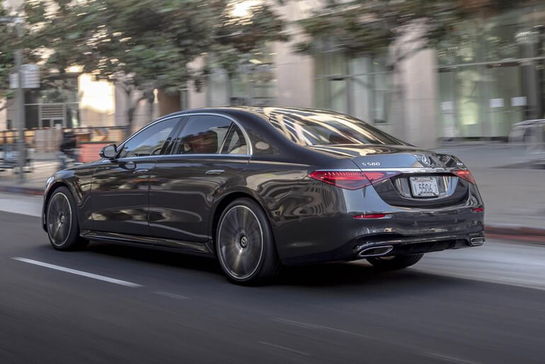 2023 Armored Mercedes S-Class - S680 V12 - back view