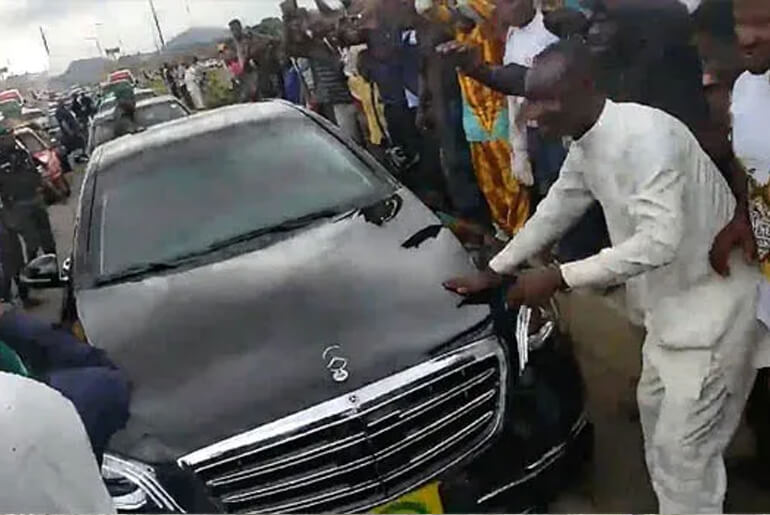 Olusegun Obasanjo Mercedes Benz S63 Sedan