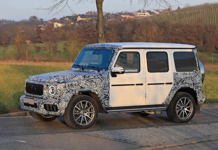 2024 mercedes-benz g-wagon side view