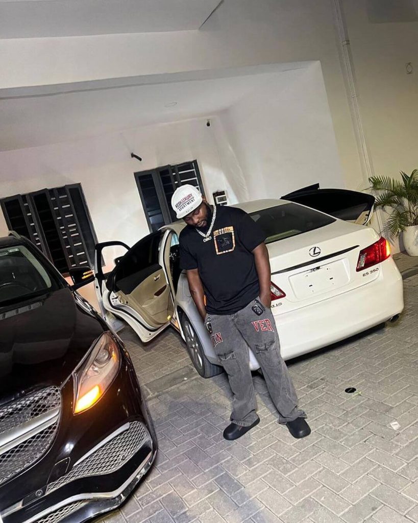 Twin OBO buys Nigerian used 2011 Lexus ES350