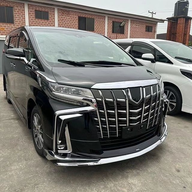 2022 Toyota Alphard