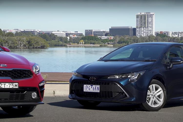 2019 Kia Cerato v Toyota Corolla