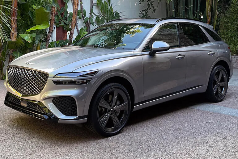 2023 Genesis GV70