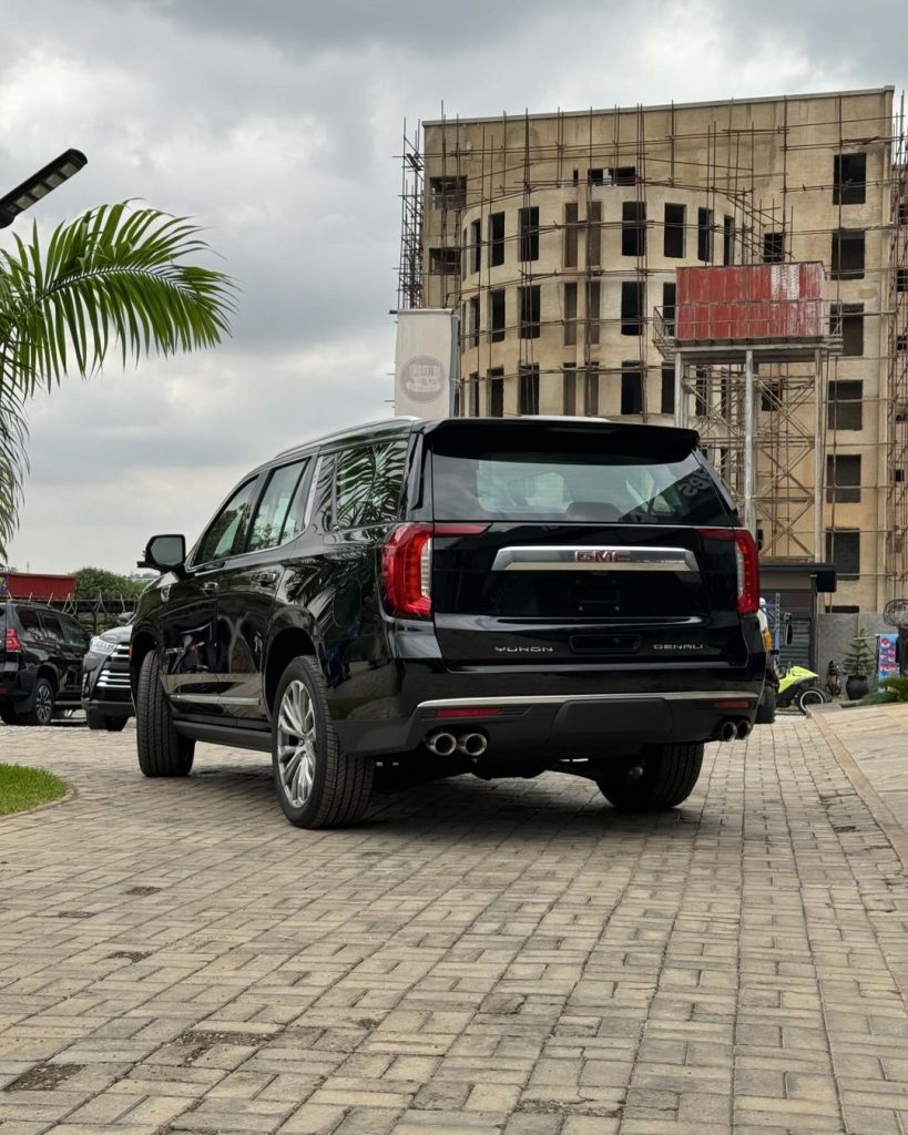 2024 GMC YUKON DENALI back view