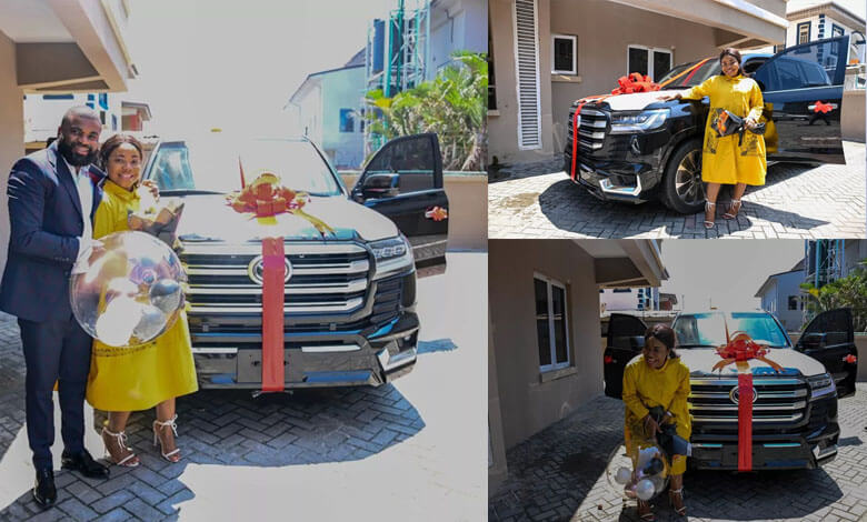 Mercy Chinwo said as husband gifted her 2022 Toyota Land Cruiser LC300