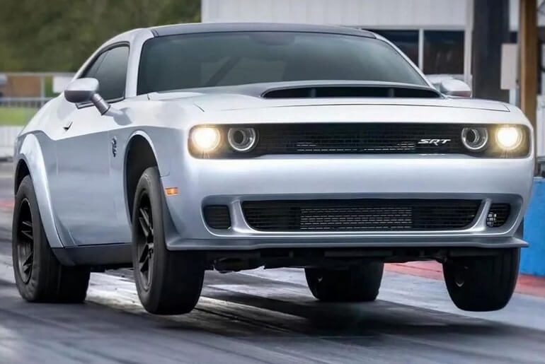 Dodge Challenger and Charger V8 muscle cars dead next year DEAD By August