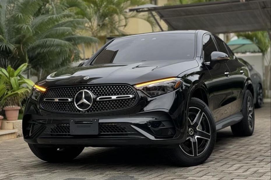 2024 MERCEDES BENZ GLC300 COUPE FULL EDITION